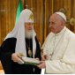 Папа Римский подарил Святейшему Патриарху Кириллу на 70-летие частицу мощей Франциска Ассизского