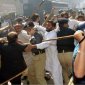 В Пакистане разъяренная толпа убила мусульманина, которого заподозрили в том, что он сжег Коран